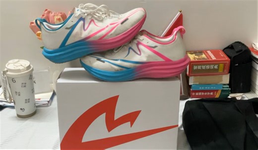 来看一下，我穿了一个星期的逆天3.5