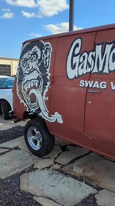 46K views · 592 reactions | See behind our garage doors and come hang out with the Monkeys  Get a behind-the-scenes look at what goes on at Gas Monkey Garage like never before! Reserve your GMG Tour ➡️ bit.ly/GMG-TOURS | Gas Monkey Garage | Facebook