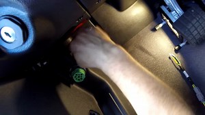 FMS - Freightliner Cascadia 2018 and Newer: Installing Engine Data Connections