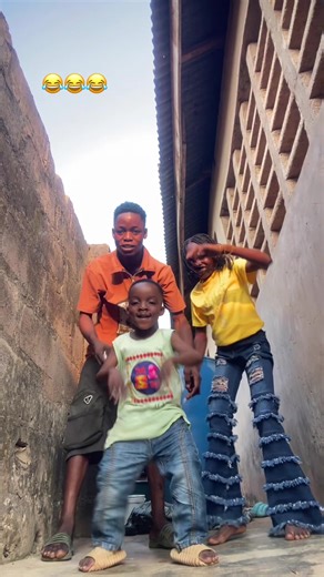 FAAJA FAMILY Comedy Sketch: Odogwu Mara Beat