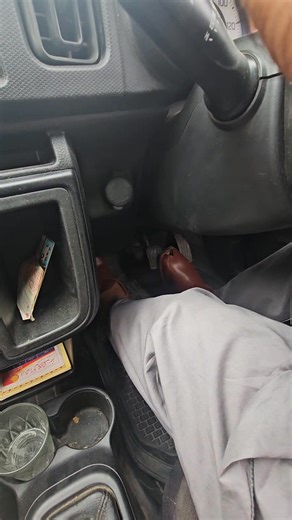 How to drive manual car #ManualCarTips #drivingtips #malikdrivingschool #safedriving #BeginnerDrivers #drivingschool #roadsafety #drivinglesson #learntodrive #malikdrivongschool | Malik Driving school