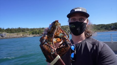 Taking the TRAIN across CANADA - Nova Scotia [Ep. 2]