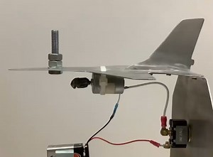 Demonstration of how vibration can cause an improperly torqued fastener to come loose