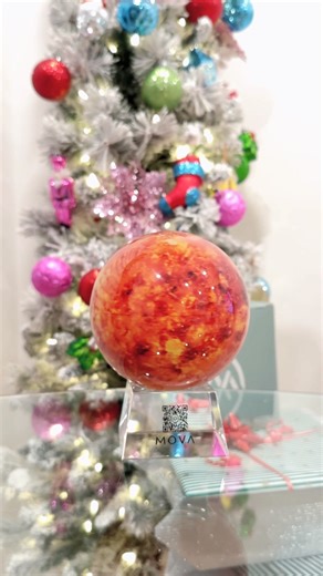 🎁🌍 Spinning into Christmas with a little extra magic. Wishing you joy, wonder, and a world of beautiful moments 🎄✨ | MOVA Globes