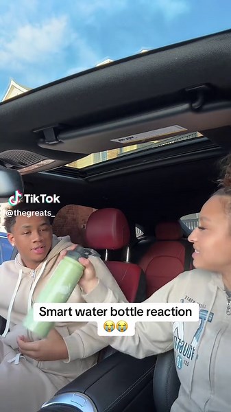 Discover the Best Smart Water Bottle of 2025