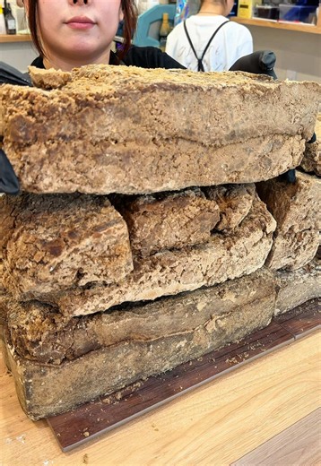 黒糖わらびシュガーバタークレープ｜京都でしか味わえない和風クレープ