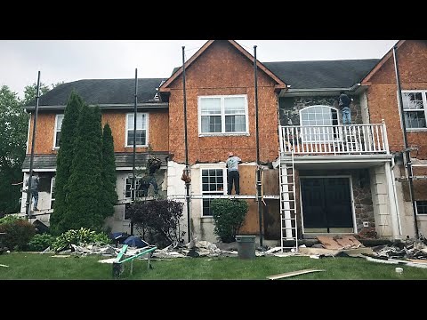 Signs of Stucco Damage | The Most Common Problems with Stucco Homes