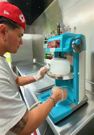 Mastering Snow Cone Sales for Small Businesses