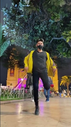 bailando Techno Dance 😍 pasos básicos de Techno 🕺