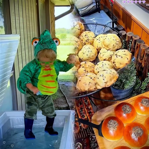 Does this count as Damon’s first time Ice Skating? 🤔 #icequeen #icebath #funny #kids #cute #ice