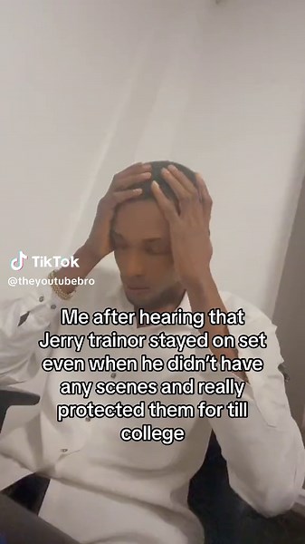 Jerry Trainor: From iCarly to Protecting the Set | Fun Fact Conspiracy