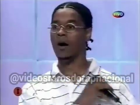 Rapper Xis se apresentando na "Casa dos Artistas" , no SBT...em 2002. | Vídeos Raros Do Rap Nacional