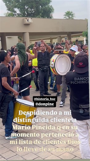 Despidiendo a mi distinguida clientela Mario Pineida q en su momento perteneció a mi lista de clientes Dios lo lleve de su mano Descansa en paz … Don Pine #bsc #donpine #mariopineida