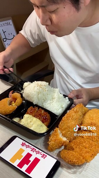 大食いチャレンジ：ほっかほっか亭の美味しい料理