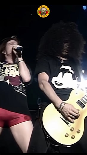 🔫 GUNS N' ROSES🌹- DON'T CRY (Live TOKYO 1992) #gunsnroses #lyrics #rock #music #concert