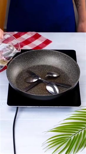 Crafting Unique Designs with Kiya Dan Yan