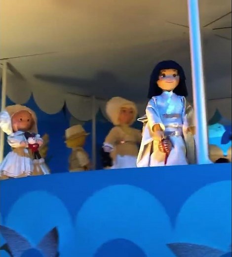 “It’s A Small World” #disney #world #ride #unity