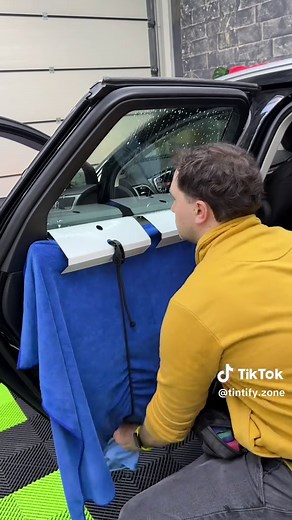 Bottom Load Window Tinting w/ Load Boosters (No Panel Removal)