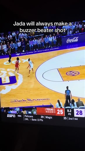 Jada Richard's Clutch Buzzer Beater Shots This Season