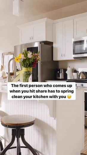 Who’s cleaning your kitchen? 😂🫣 . . . #springcleaning #springcleaningtips #cleaning #cleaningmotivation #selfstorage #extraspace | Extra Space Storage