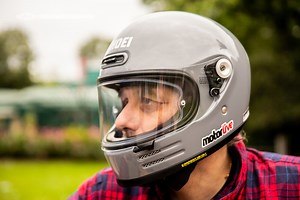 Casque Shoei Glamster : pour les hipsters qui roulent ! TEST PRODUIT