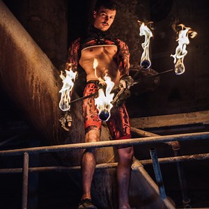 Alien Flow Performance Art