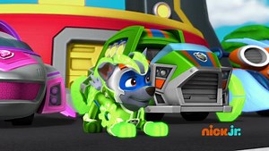 Los Mighty Pups tienen una misión: ¡Desconectar a Harold! ¿Lo lograrán? ¡Descúbrelo el próximo lunes en la semana de estreno! 🐶🚔🚨MX, COL: 7:30PM | Nickelodeon Familia Español