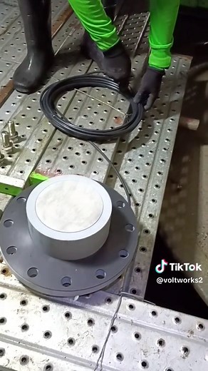 งานติดตั้ง Anode ของระบบ Cathodic protection Impressed current ครับ #PreventiveMaintenance #ElectricalWork #VoltWorks #WV #ช่างไฟฟ้าระยอง #ตู้control #MotorControlPanel #MOV #Actuator #EIM #AUMA