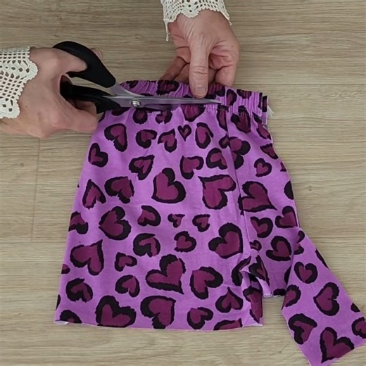 I transformed 2 ideas for my friend using her unused tights. | Sewing Time