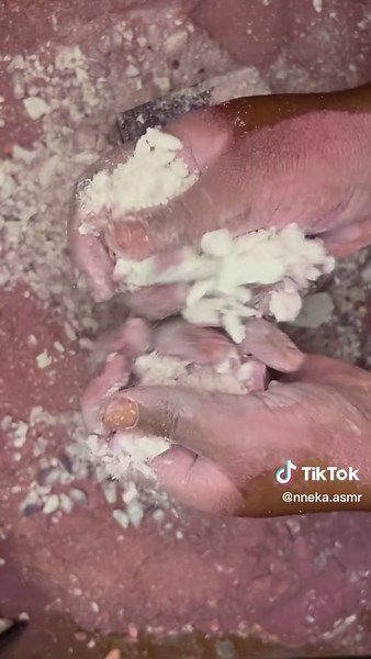 Layered chalkness monster 😍 #asmr #oddlysatisfyingvideo