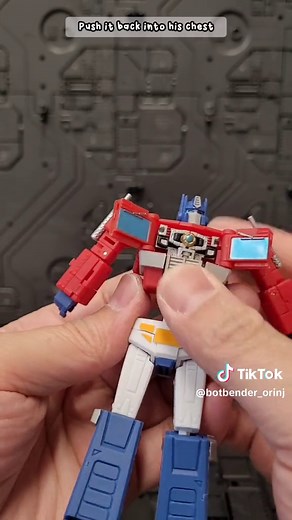 Quick Conversion: Let's Transform Magic Square's Light of Victory, aka their Legends-scale Masterpiece Optimus Prime. @showzstore #transformers #transformerslegends #transformersmasterpiece #Optimusprime #optimus #magicsquare #transformation