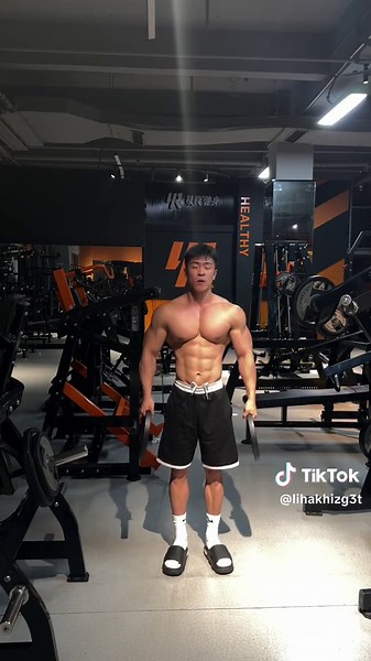 Giant Beast Muscles: Do They Really Exist?