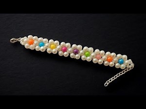 How to make this beautiful flower bracelet??