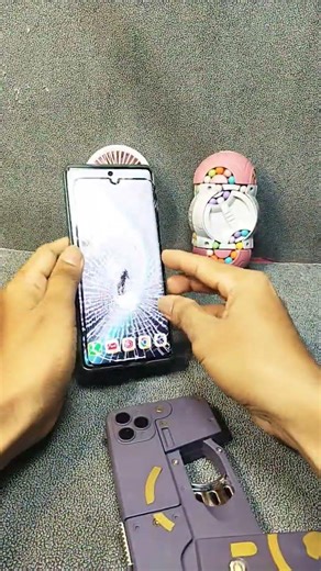 test the screen durability #shortsfeed #shorts #smartphone