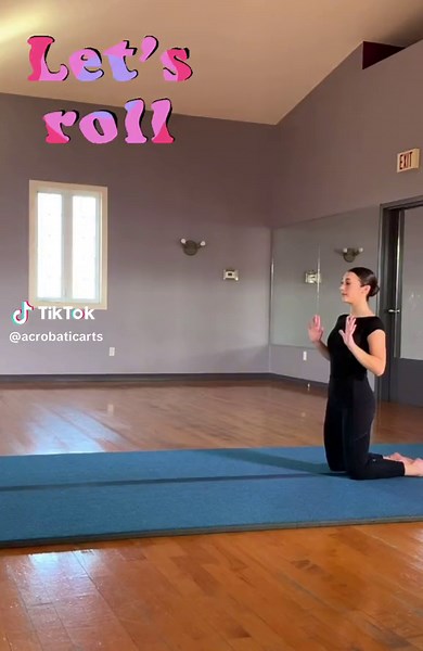#Chestrolls 💙 Who’s doing them?!? #acrofun #acrobat #contortion #flexible #acroskill #fy #foryou #circusskill