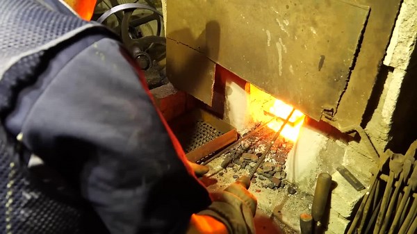 Traditional Techniques Shaping Durable Fish Knife