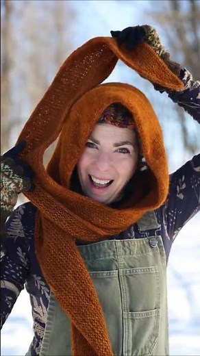 Who wants to knit Scoodola, a basic hooded scarf? Step-by-step tutorial on my channel! #knitting