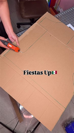 Cómo hacer piñatas creativas para fiestas