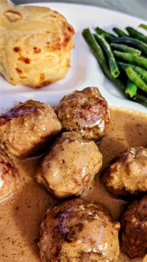 The only thing authentic about my life right now is these Swedish meatballs. 🇸🇪🧆 Between the Belgian au gratin potatoes and the bacon in these green beans, I’ve decided to officially retire from responsibility. If you need me, I’ll be face-first in this gravy ignoring my 47 unread emails. ✌️✨ #relatable #adulting #swedishmeatballs #foodporn #unfiltered