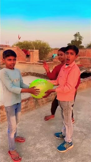 Dady solves siblings balloon problem 🎈😂 #shorts #balloon