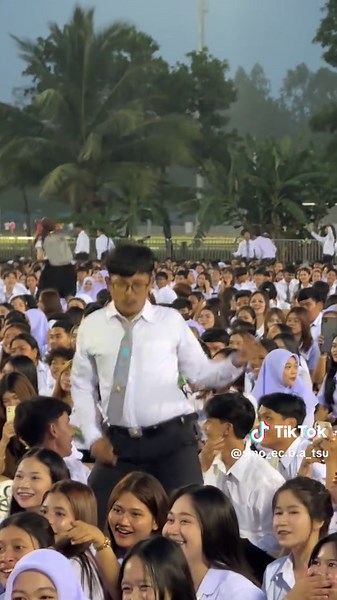 เสดสาดไม่เหงาแล้วนะครับ #เปิดเทอม #ปฐมนิเทศ #TSU #มหาวิทยาลัยทักษิณ #ECBA #ECBATSU68 #เด็กคณะเศรษฐศาสตร์และบริหารธุรกิจ68 #fyp #น้องปีใหม่ #สโมเศรษฐศาสตร์ #มอทักษิณสงขลา