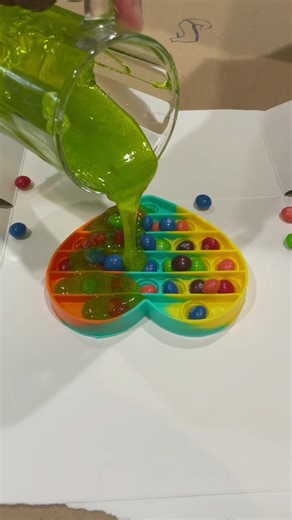 Making candy Poppers for the kids #asmr #skittles #popit