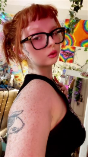 redheadfoxgirl (@redheadfoxgirl)’s videos with original sound - rob