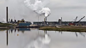 Environment minister disagrees with concerns about changes to Impact Assessment Act