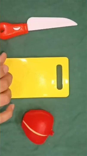 Weirdly Genius Plastic Knife Trick That Shouldn't Be Possible #satisfying #asmr