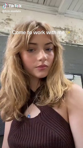 Modeling Tips: Work with Laura B in Hong Kong for an Unforgettable Photoshoot