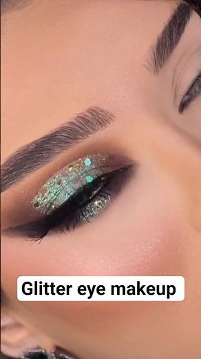 Creative Eye Makeup Look ✨ Chunky Glitter Glam Tutorial | Bold & Artistic Eyes#eyemakeup #shorts