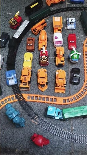 Send It!! Train 313 🚂 and Robocar Poli 🚓 #modelrailroad #train #funny #shorts #robocar