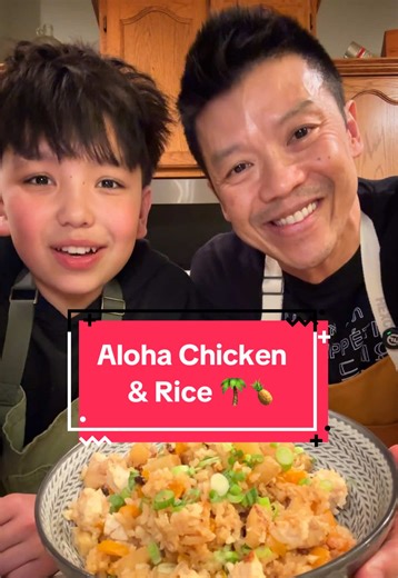 Aloha Chicken & Rice #chickenandrice #onepanmeal #chickenrecipes #easyrecipes #dinnerideas 8 servings total 1,457g weight 208 Cals/serving 17g Protein 2g Fat 30g Carbs All recipes at provecho.co/saltnpiipa 1 1/2 cups Long grain white rice by Minute 2 Chicken breast (cubed) 1/2 Red onion (diced) 1 Bell Peppers (diced) 398ml (1 can) Pineapple chunks inc. juice Sauce: 3/4 cup Chicken broth 1/2 cup Soy sauce 1/4 cup Brown sugar (unpacked) 3 cloves Garlic (minced) Top with: 1/2 cup Green onion (chopp