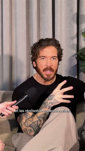 Lysandre and Claude are more in love than ever